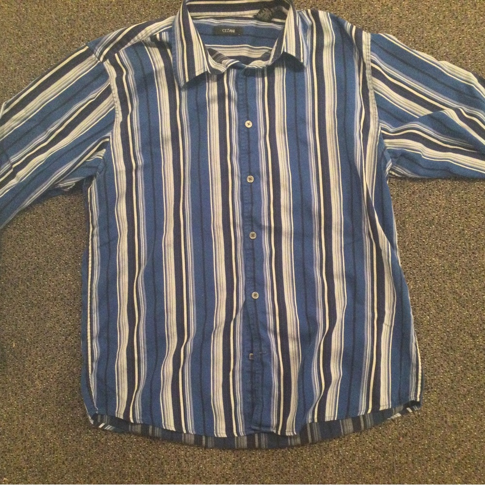 Cezani Men’s Button Down Shirt, Size L